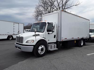 Freightliner M2 106 26 ft Box Truck - 6 Speed Automatic, Roll up Door, Liftgate