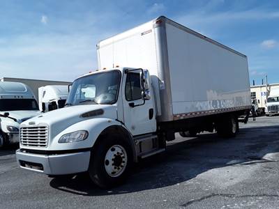 Freightliner M2 106 26 ft Box Truck - 9 Speed Automatic, Roll up Door, Liftgate