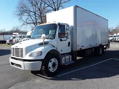 Freightliner M2 106 26 ft Box Truck - 280HP, 6 Speed Automatic, Swing Door, Liftgate