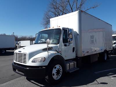 Freightliner M2 106 26 ft Box Truck - 280HP, 6 Speed Automatic, Swing Door, Liftgate