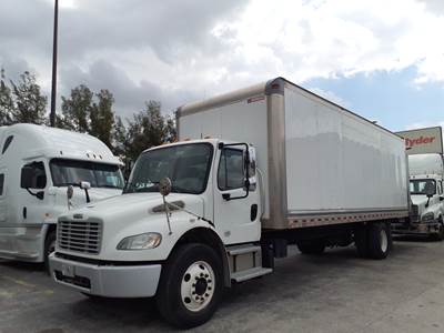 Freightliner M2 106 26 ft Box Truck - 6 Speed Automatic, Roll up Door, Liftgate