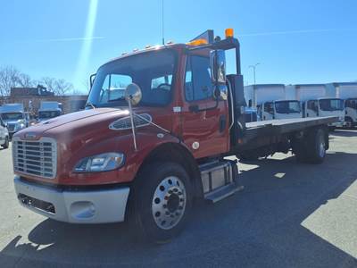 Freightliner M2 106 22 ft Box Truck - 6 Speed Automatic