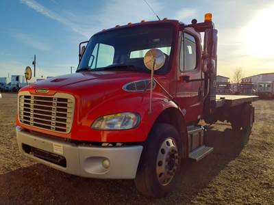 Freightliner M2 106 22 ft Box Truck - 300HP, 6 Speed Automatic