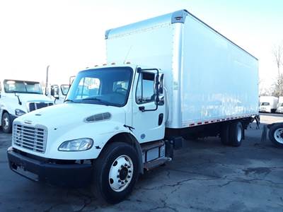 Freightliner M2 106 26 ft Box Truck - 230HP, 6 Speed Automatic, Roll up Door, Liftgate