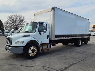 Freightliner M2 106 26 ft Box Truck - 240HP, 9 Speed Automatic, Roll up Door, Liftgate