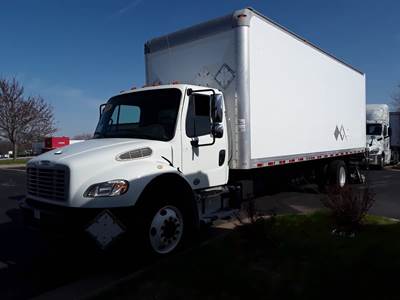 Freightliner M2 106 26 ft Box Truck - 280HP, 9 Speed Automatic, Roll up Door, Liftgate