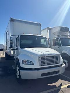 Freightliner M2 106 26 ft Box Truck - 240HP, 9 Speed Automatic, Roll up Door, Liftgate
