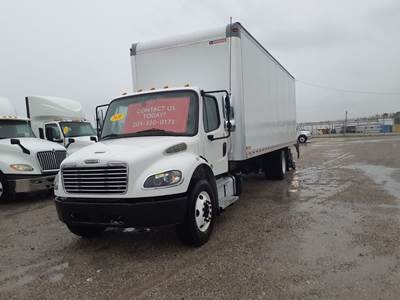 Freightliner M2 106 26 ft Box Truck - 190HP, 8 Speed Automatic, Roll up Door, Liftgate