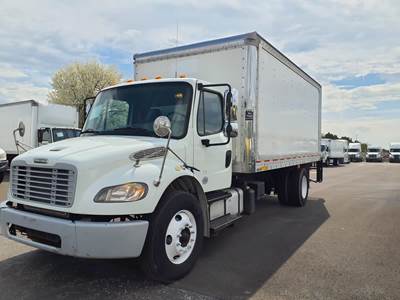 Freightliner M2 106 18 ft Box Truck - 260HP, 6 Speed Automatic, Roll up Door