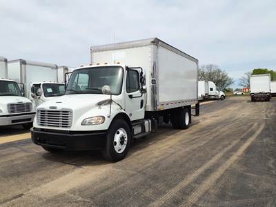 Freightliner M2 106 18 ft Box Truck - 260HP, 6 Speed Automatic, Roll up Door