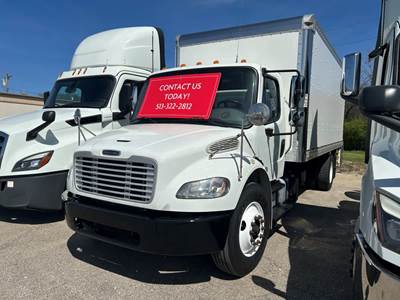 Freightliner M2 106 18 ft Box Truck - 260HP, 6 Speed Automatic, Roll up Door