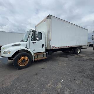 Freightliner M2 106 26 ft Box Truck - 240HP, 6 Speed Automatic, Roll up Door