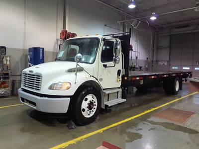 Freightliner M2 106 24 ft Box Truck - 230HP, 6 Speed Automatic, Liftgate