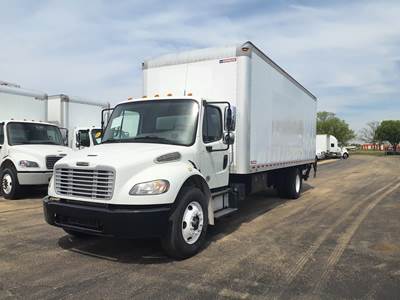 Freightliner M2 106 26 ft Box Truck - 240HP, 9 Speed Automatic, Roll up Door, Liftgate