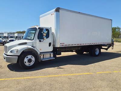 Freightliner M2 106 24 ft Box Truck - 260HP, 6 Speed Automatic, Roll up Door, Liftgate