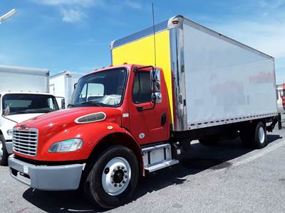 Freightliner M2 106 24 ft Box Truck - 280HP, 9 Speed Automatic, Roll up Door, Liftgate