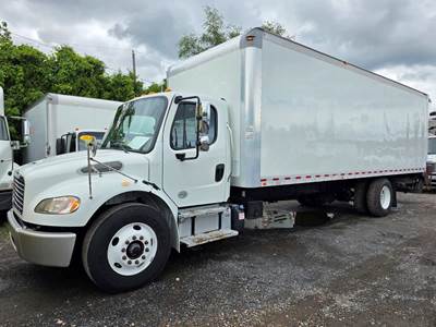 Freightliner M2 106 26 ft Box Truck - 260HP, 9 Speed Automatic, Roll up Door, Liftgate