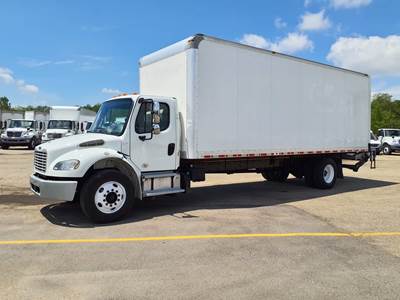 Freightliner M2 106 26 ft Box Truck - 280HP, 9 Speed Automatic, Roll up Door, Liftgate