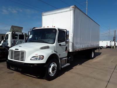 Freightliner M2 106 26 ft Box Truck - 230HP, 6 Speed Automatic, Roll up Door, Liftgate