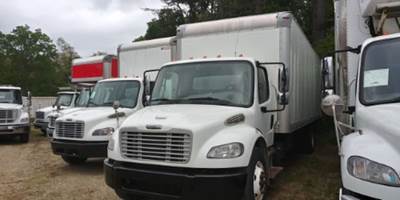 Freightliner M2 106 26 ft Box Truck - 260HP, 6 Speed Automatic, Roll up Door, Liftgate