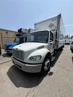Freightliner M2 106 26 ft Box Truck - 280HP, 9 Speed Automatic, Roll up Door, Liftgate
