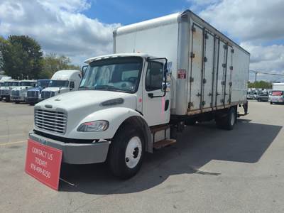Freightliner M2 106 24 ft Box Truck - 280HP, 6 Speed Automatic, Roll up Door, Liftgate