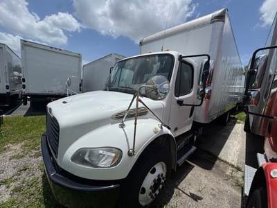 Freightliner M2 106 26 ft Box Truck - 240HP, 9 Speed Automatic, Roll up Door, Liftgate