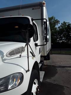 Freightliner M2 106 26 ft Box Truck - 240HP, 9 Speed Automatic, Roll up Door, Liftgate
