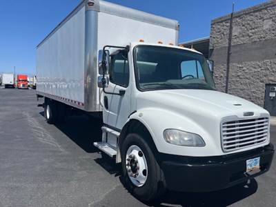 Freightliner M2 106 26 ft Box Truck - 240HP, 6 Speed Automatic, Liftgate