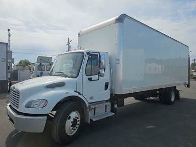 Freightliner M2 106 26 ft Box Truck - 240HP, 9 Speed Automatic, Roll up Door, Liftgate