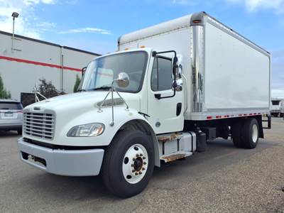 Freightliner M2 106 18 ft Box Truck - 260HP, 6 Speed Automatic, Roll up Door