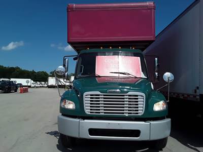 Freightliner M2 106 27 ft Box Truck - 280HP, 6 Speed Automatic, Swing Door