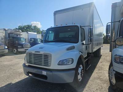 Freightliner M2 106 26 ft Box Truck - 240HP, 5 Speed Automatic, Roll up Door