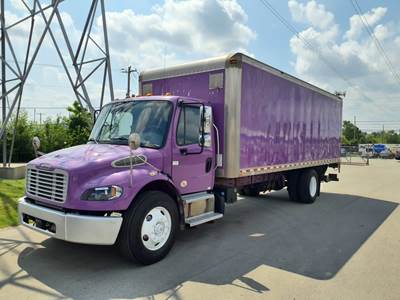 Freightliner M2 106 24 ft Box Truck - 240HP, 6 Speed Automatic, Liftgate