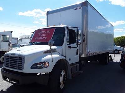Freightliner M2 106 26 ft Box Truck - 240HP, 6 Speed Automatic, Roll up Door, Liftgate
