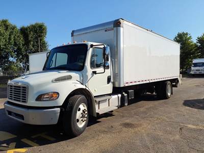 Freightliner M2 106 24 ft Box Truck - 280HP, 6 Speed Automatic, Roll up Door, Liftgate