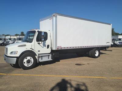 Freightliner M2 106 26 ft Box Truck - 240HP, 9 Speed Automatic, Swing Door