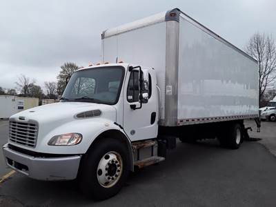 Freightliner M2 106 26 ft Box Truck - 240HP, 6 Speed Automatic, Roll up Door, Liftgate