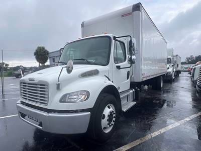 Freightliner M2 106 26 ft Box Truck - 280HP, 6 Speed Automatic, Roll up Door, Liftgate