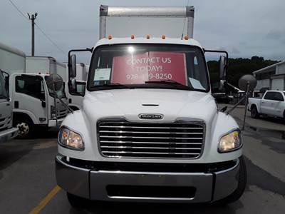 Freightliner M2 106 24 ft Box Truck - 240HP, 6 Speed Automatic, Roll up Door, Liftgate