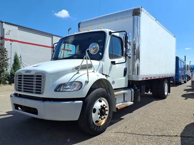 Freightliner M2 106 18 ft Box Truck - 260HP, 6 Speed Automatic, Roll up Door
