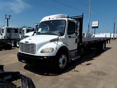 Freightliner M2 106 24 ft Box Truck - 230HP, 6 Speed Automatic, Liftgate