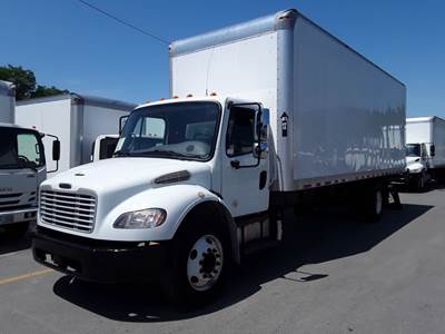 Freightliner M2 106 26 ft Box Truck - 240HP, 6 Speed Automatic, Roll up Door, Liftgate