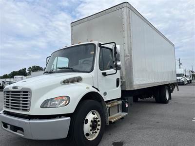 Freightliner M2 106 26 ft Box Truck - 240HP, 9 Speed Automatic, Roll up Door, Liftgate