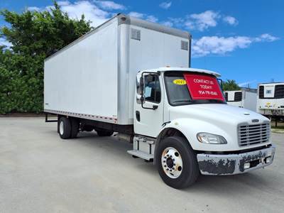 Freightliner M2 106 28 ft Box Truck - 240HP, 9 Speed Automatic, Swing Door