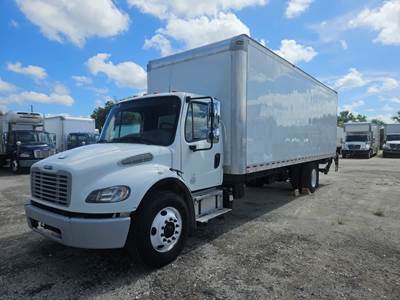 Freightliner M2 106 26 ft Box Truck - 240HP, 9 Speed Automatic, Roll up Door, Liftgate