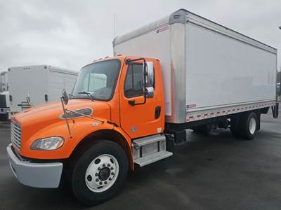Freightliner M2 106 22 ft Box Truck - 240HP, 9 Speed Automatic, Roll up Door, Liftgate