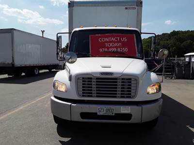Freightliner M2 106 24 ft Box Truck - 240HP, 5 Speed Automatic, Roll up Door, Liftgate