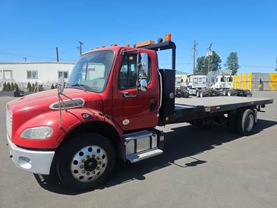Freightliner M2 106 22 ft Box Truck - 300HP, 6 Speed Automatic