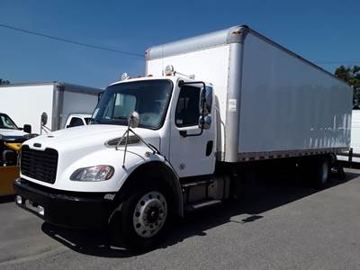 Freightliner M2 106 26 ft Box Truck - 280HP, 6 Speed Automatic, Roll up Door, Liftgate
